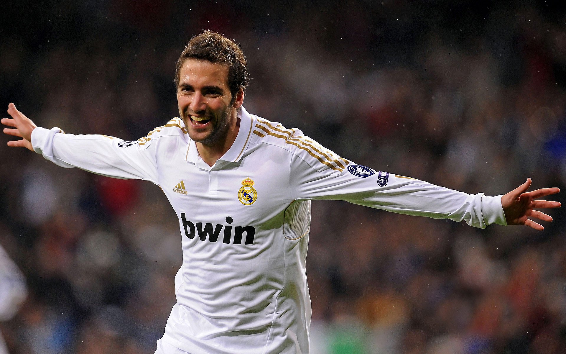 绝杀之夜，尼日利亚小将闪耀毕尔巴鄂，范戴克如何成为幕后关键先生？